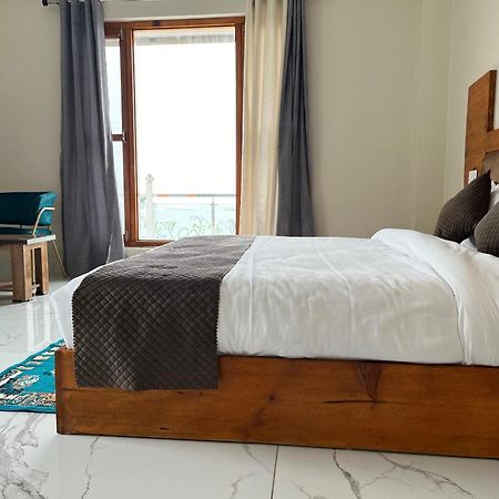 Himalayan Hill Top Resort Kanatal Εξωτερικό φωτογραφία