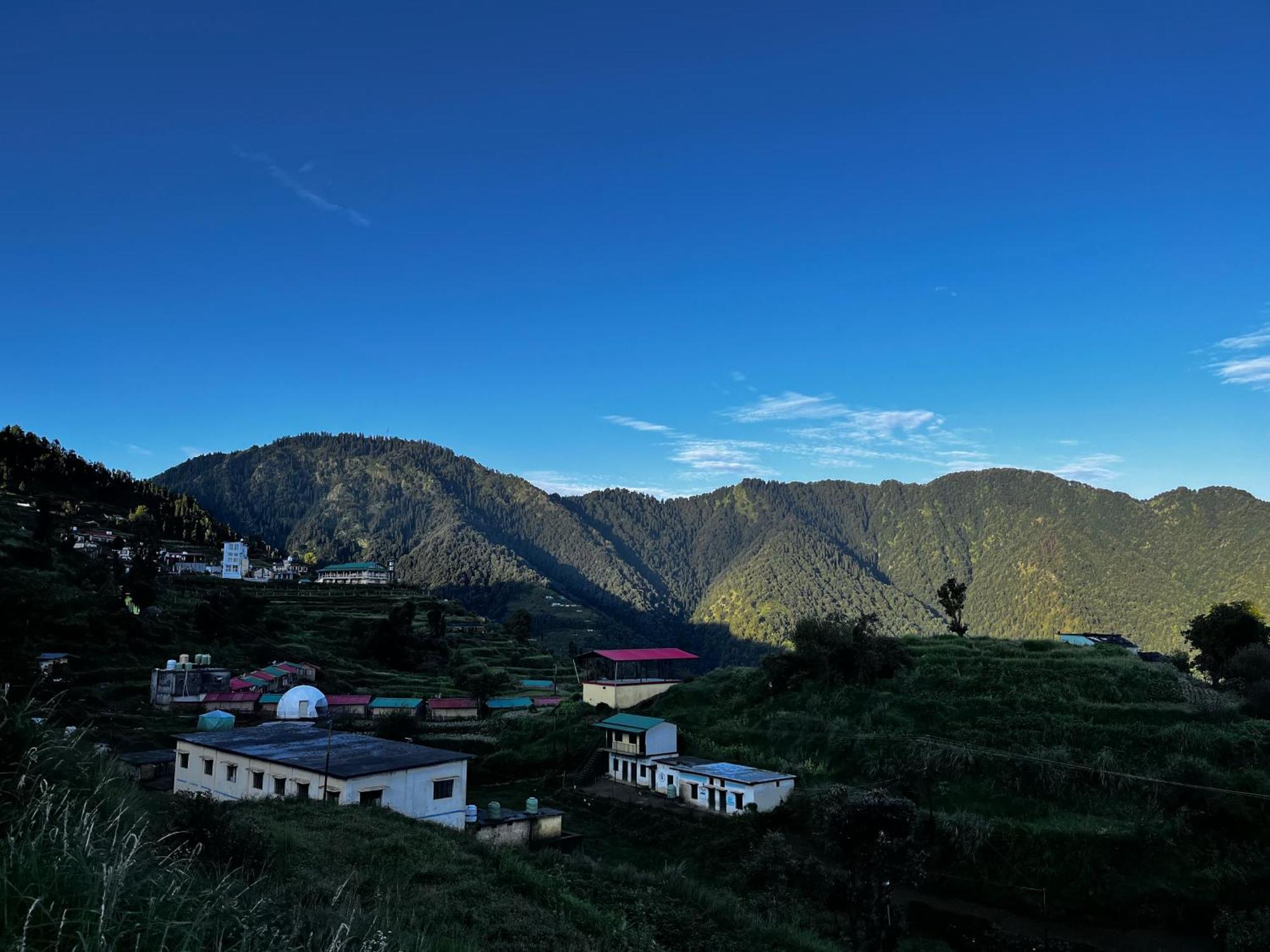 Himalayan Hill Top Resort Kanatal Εξωτερικό φωτογραφία