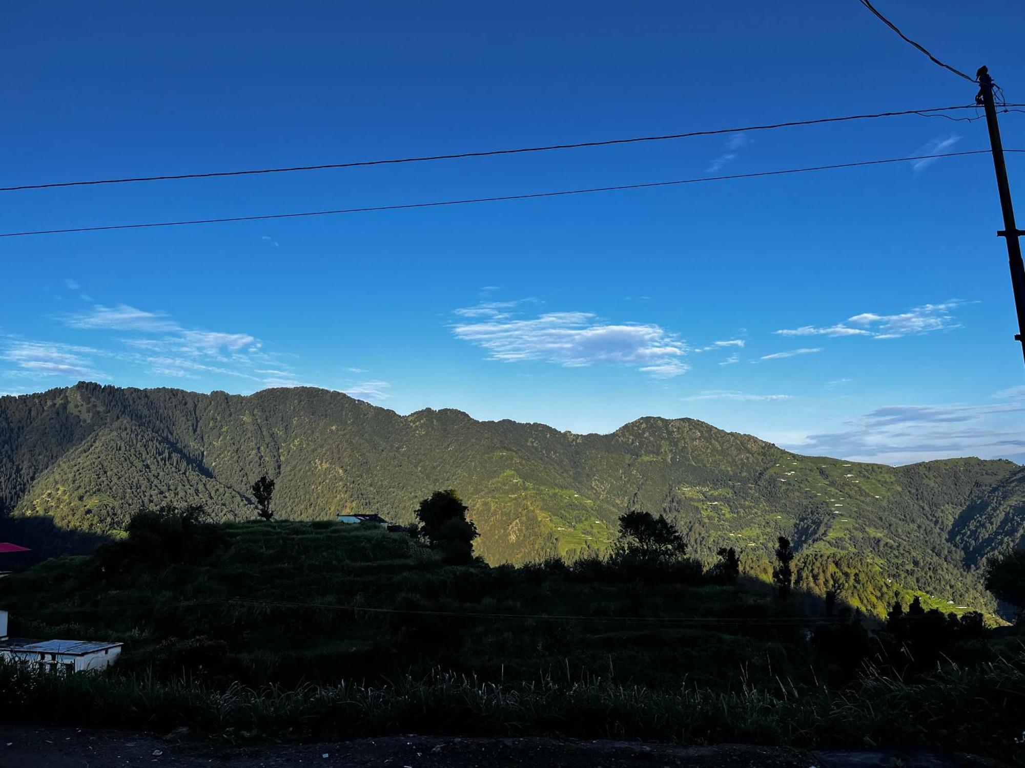 Himalayan Hill Top Resort Kanatal Εξωτερικό φωτογραφία